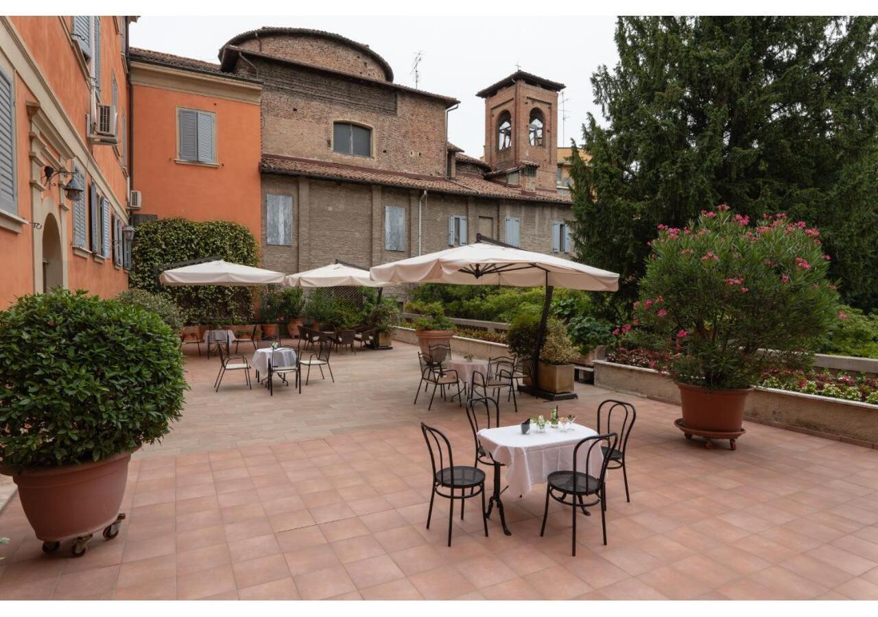 Phi Hotel Canalgrande Modena Luaran gambar